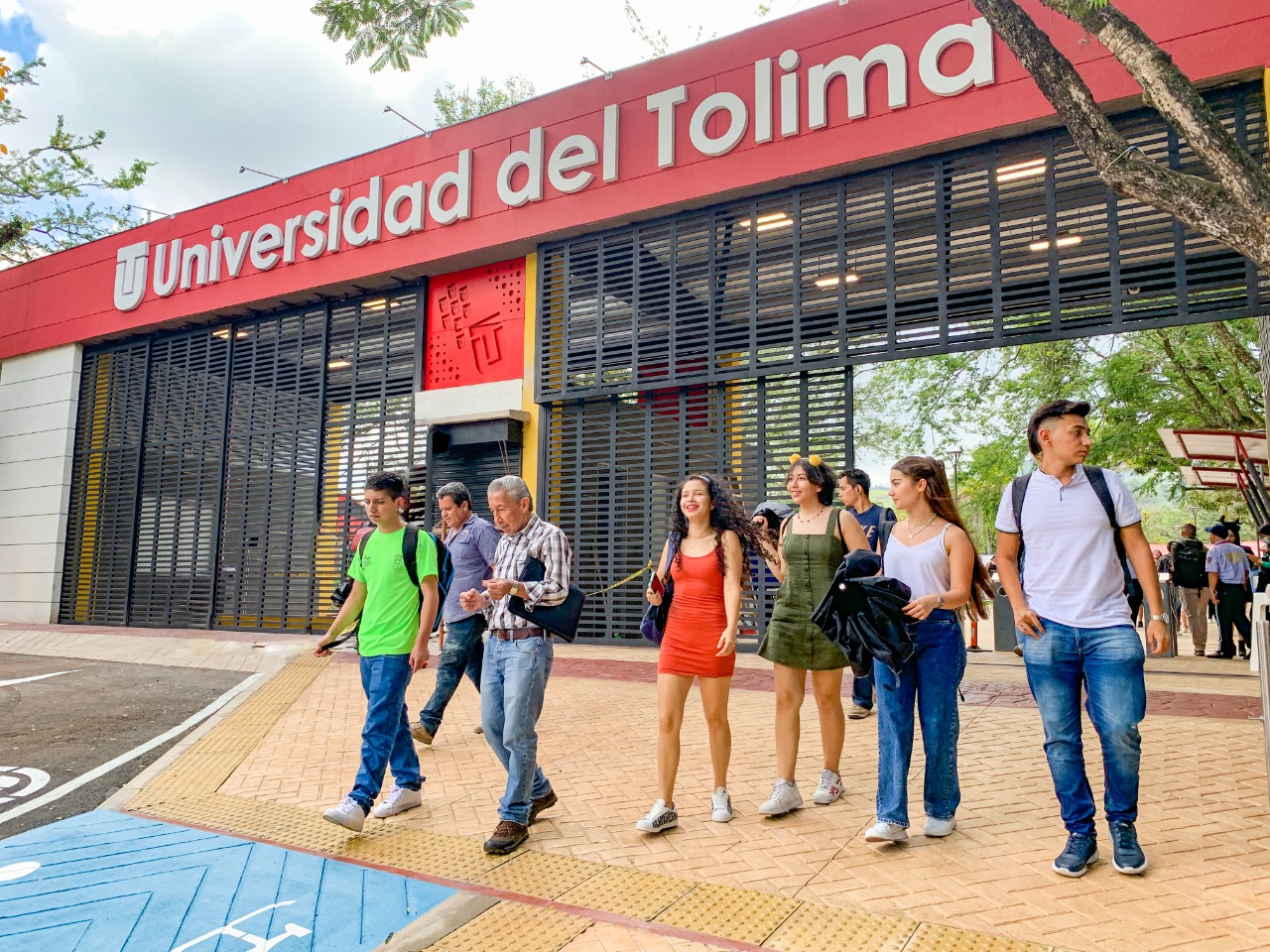 ¿Qué pasó con los 5.700 millones de pesos de la Universidad del Tolima? 