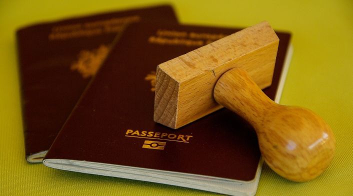 Descubre los destinos que no requieren visa para colombianos: viaja solo con tu pasaporte o cédula digital