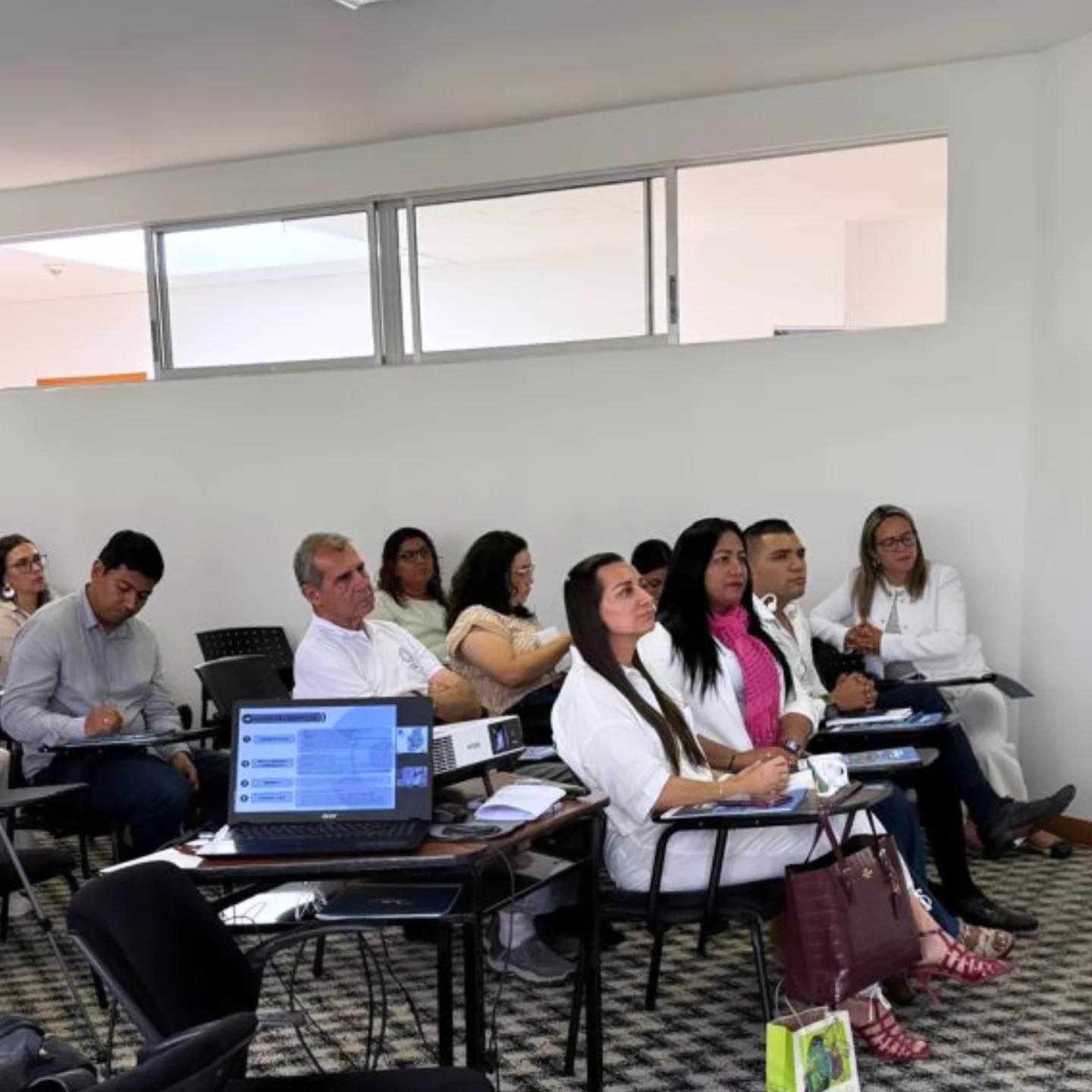 El Tolima impulsa la transformación logística del Eje Cafetero en encuentro regional clave