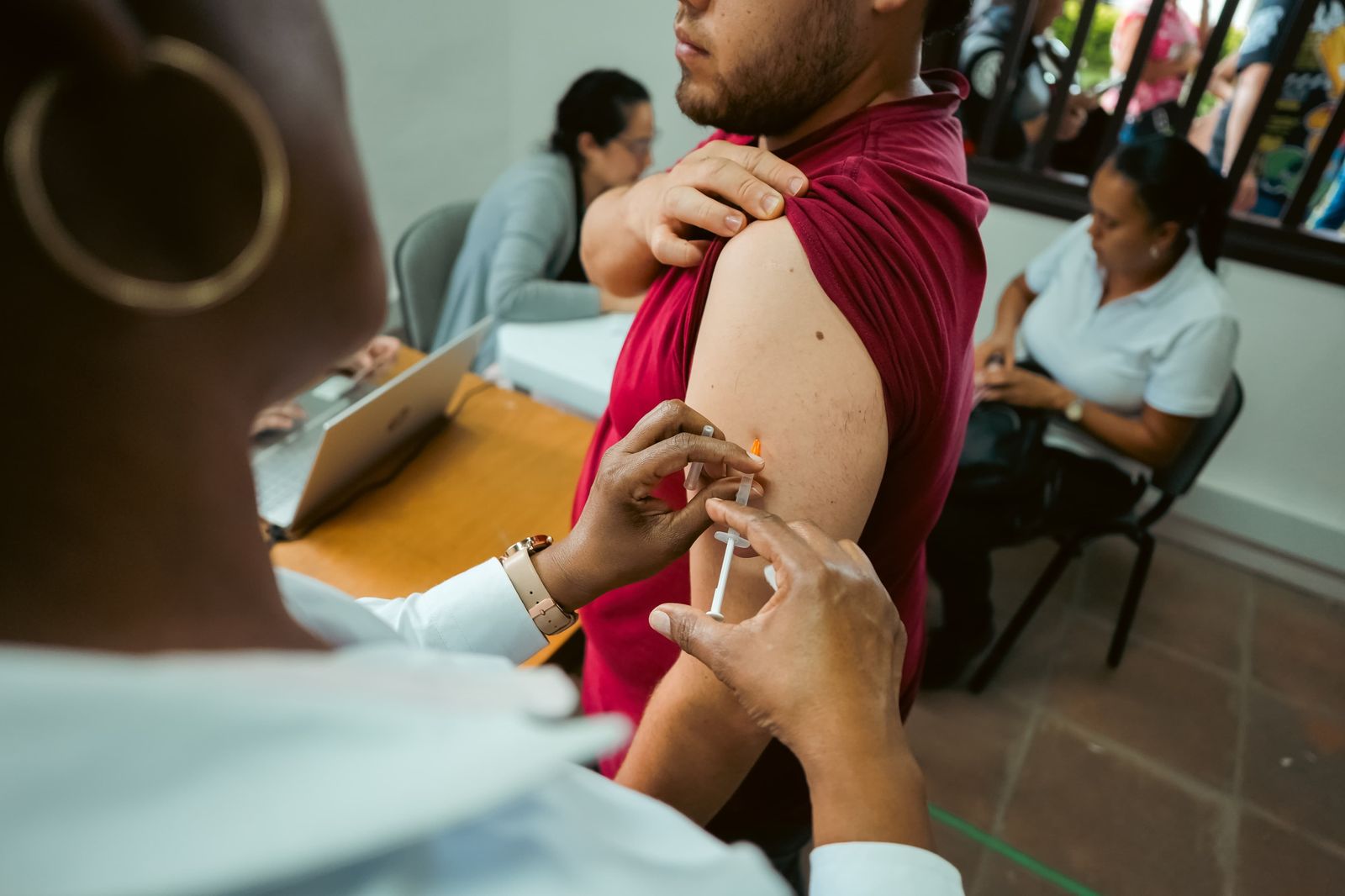 El Panóptico se convierte en el epicentro de vacunación masiva contra la fiebre amarilla en Ibagué