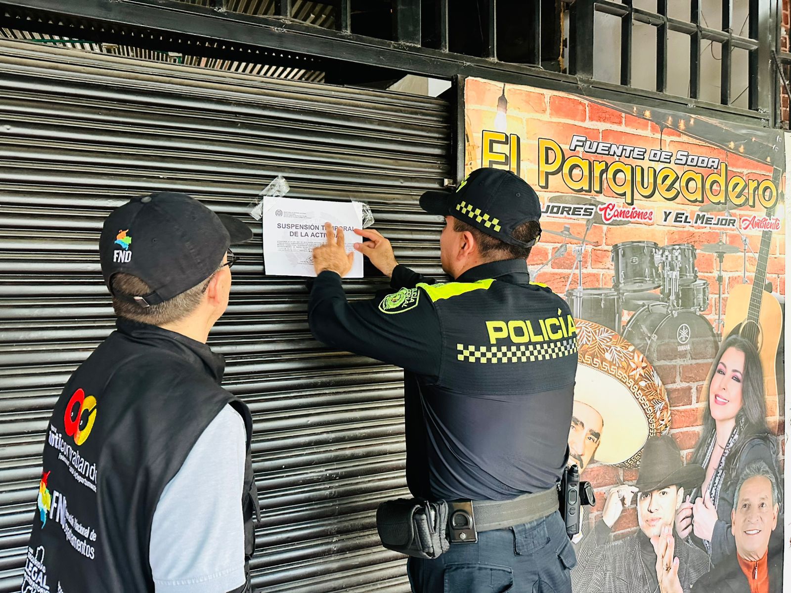 Cierran local y decomisan licor adulterado en operativos sorpresa en Tolima