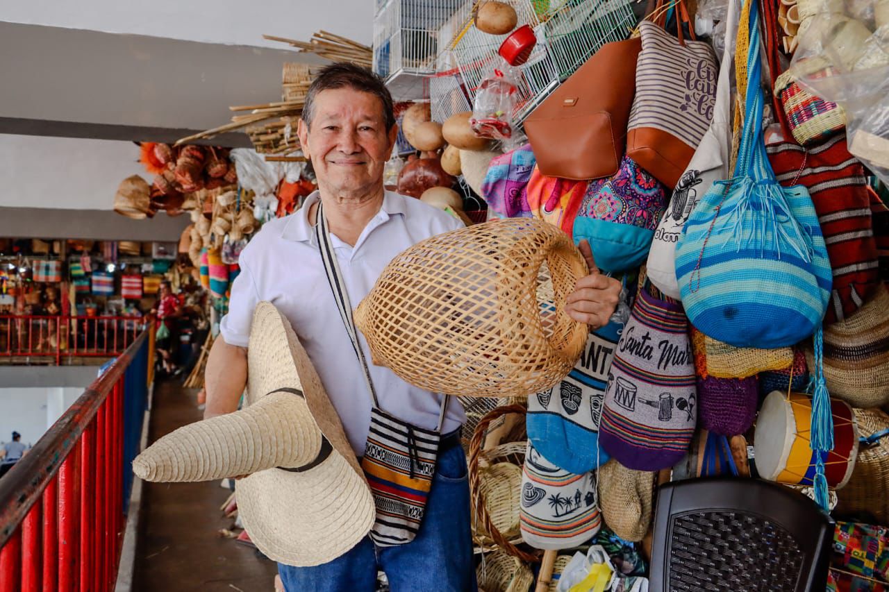 ¡Renace el corazón artesanal de Ibagué! La Plaza de La 21 estrena nueva cara y los artesanos celebran