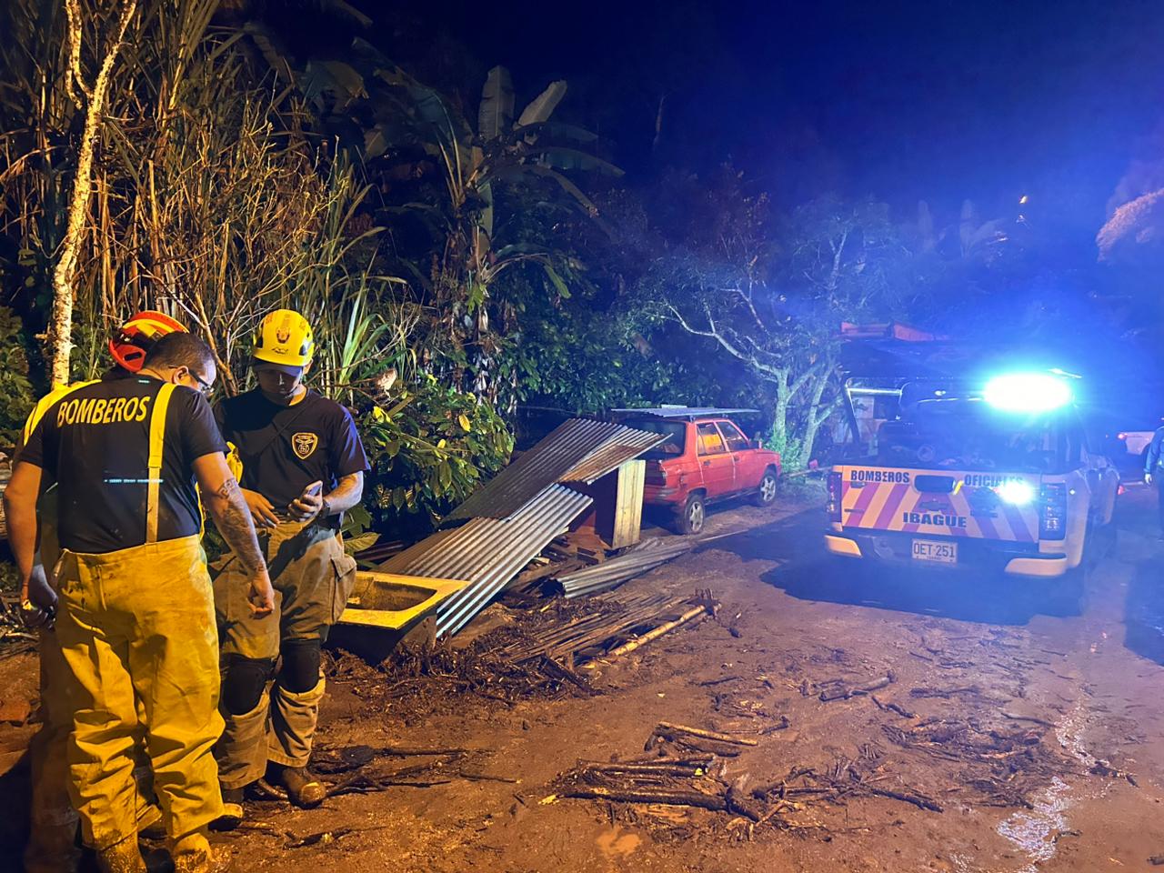 Luto en San Isidro: alcaldesa Johana Aranda recorre zonas afectadas tras mortal derrumbe