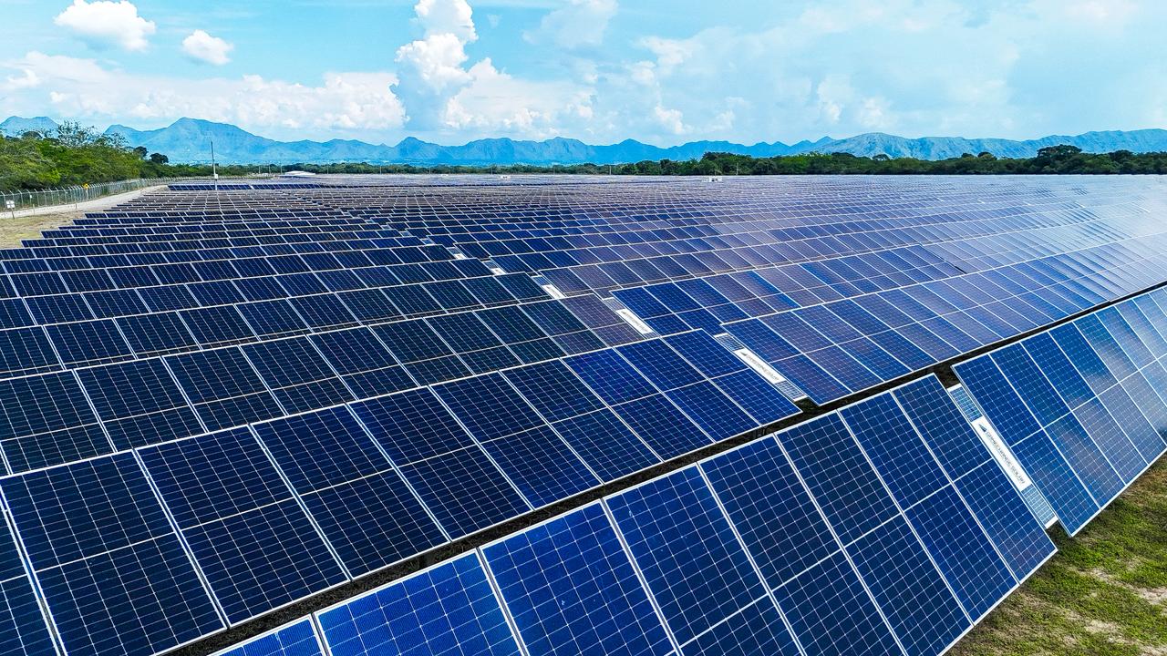 Tolima deja de ser solo la despensa agrícola y se convierte en la despensa de energía limpia de Colombia